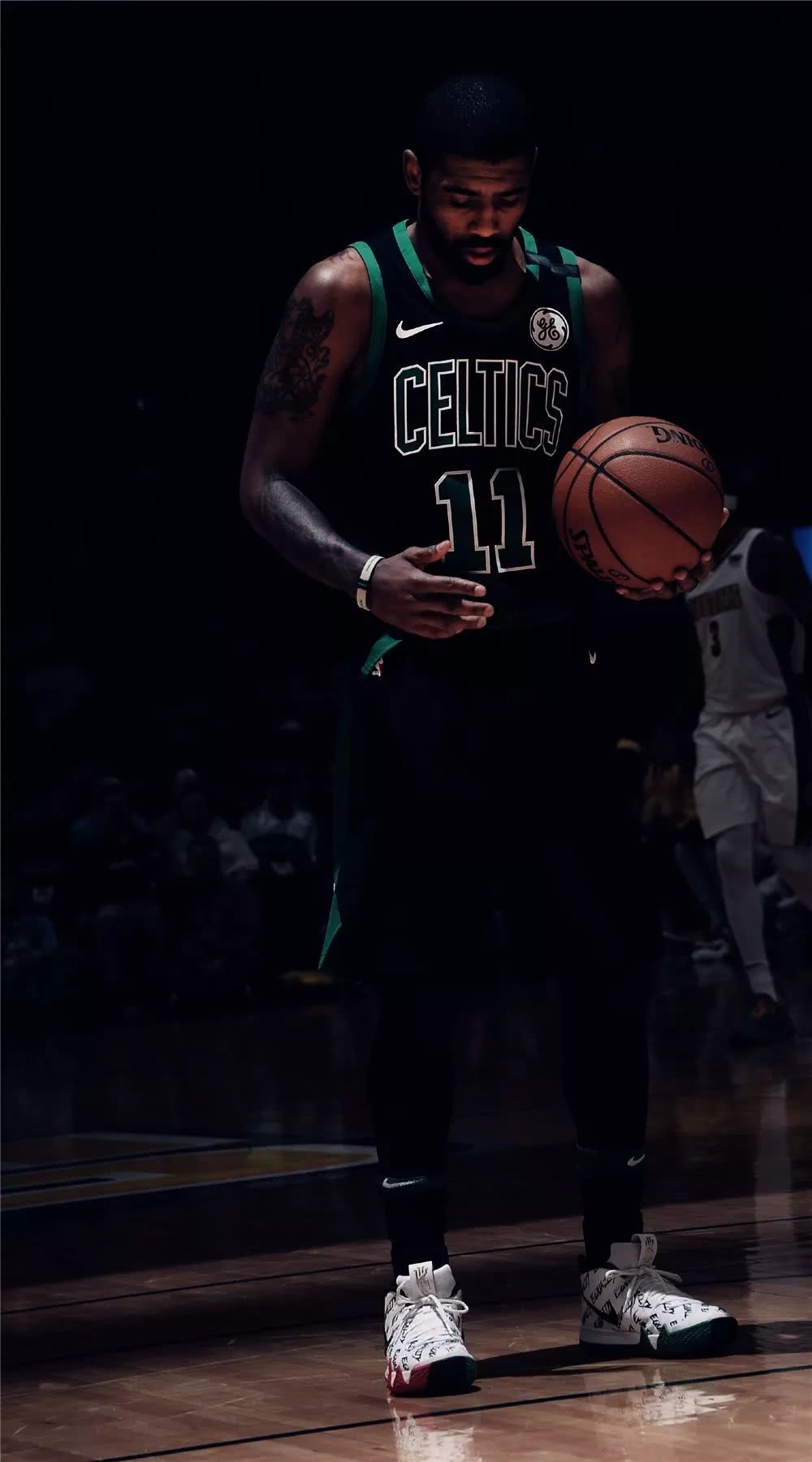 但在球迷和 但在球迷和