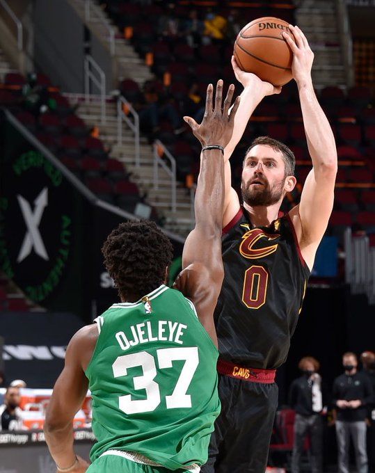 尔和委内瑞 尔和委内瑞