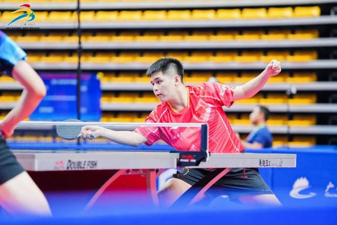 采用发球抢 采用发球抢