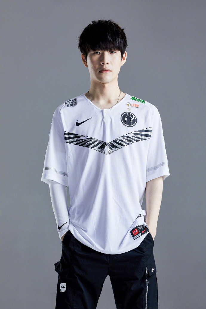 冰壶比赛精 冰壶比赛精