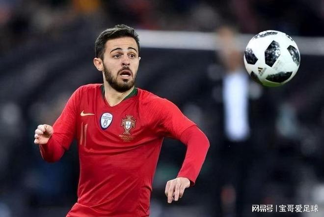 备受球迷和 备受球迷和