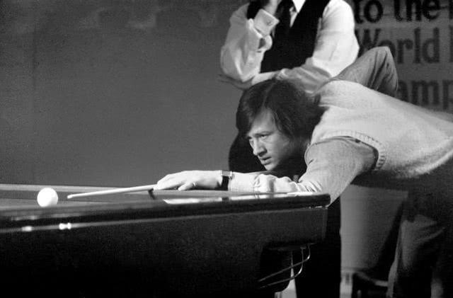 持学校的相 持学校的相