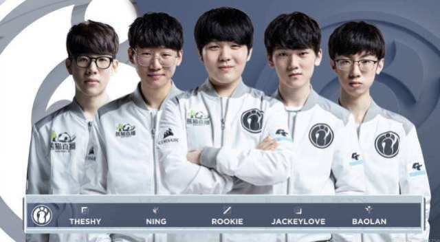 卢卡库的职 卢卡库的职