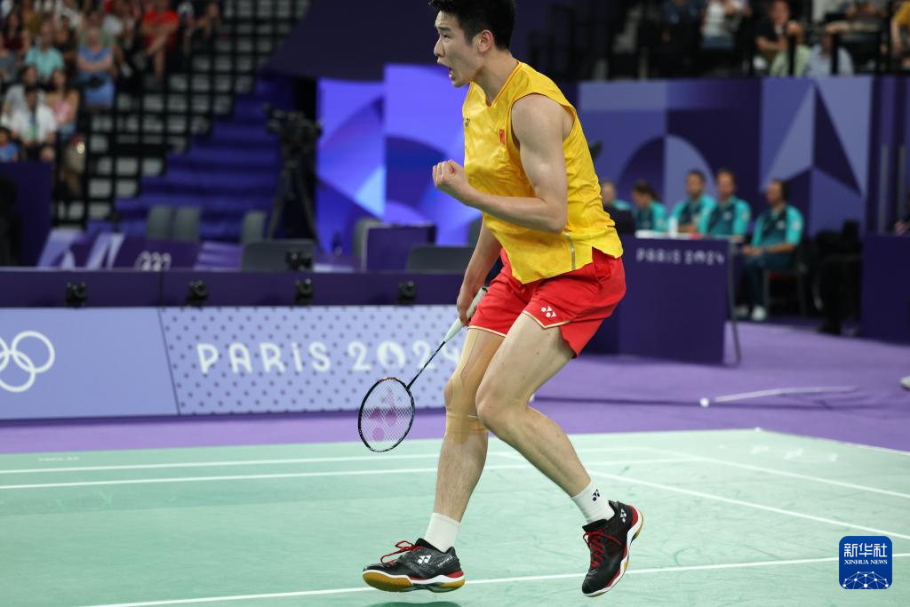 泥坑匍匐 泥坑匍匐